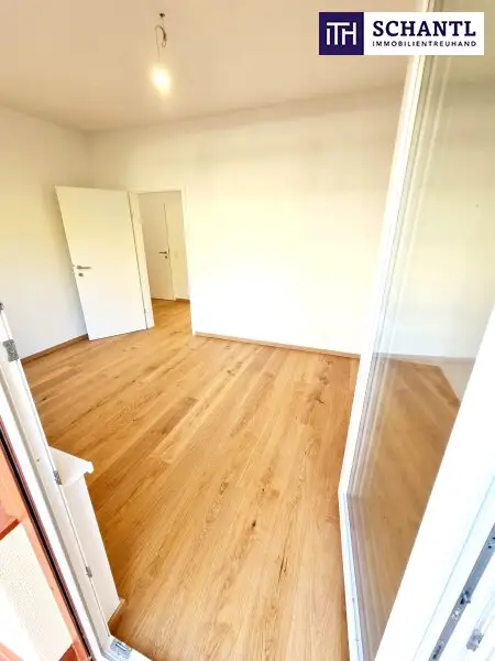 Ruheoase im Grünen! Sonnig. Saniert. Einfach super! Erstbezug mit Wohlfühlfaktor! 4 Zimmer + 2 Balkone + Garagenplatz + Hochwertige Einbauküche! Grün wohin das Auge reicht!