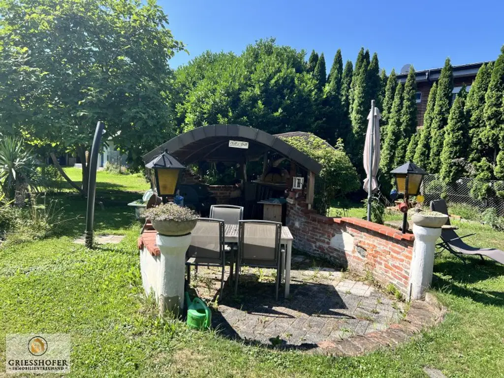 Bezauberndes, romantisches und sonniges Anwesen in zentraler Ruhelage