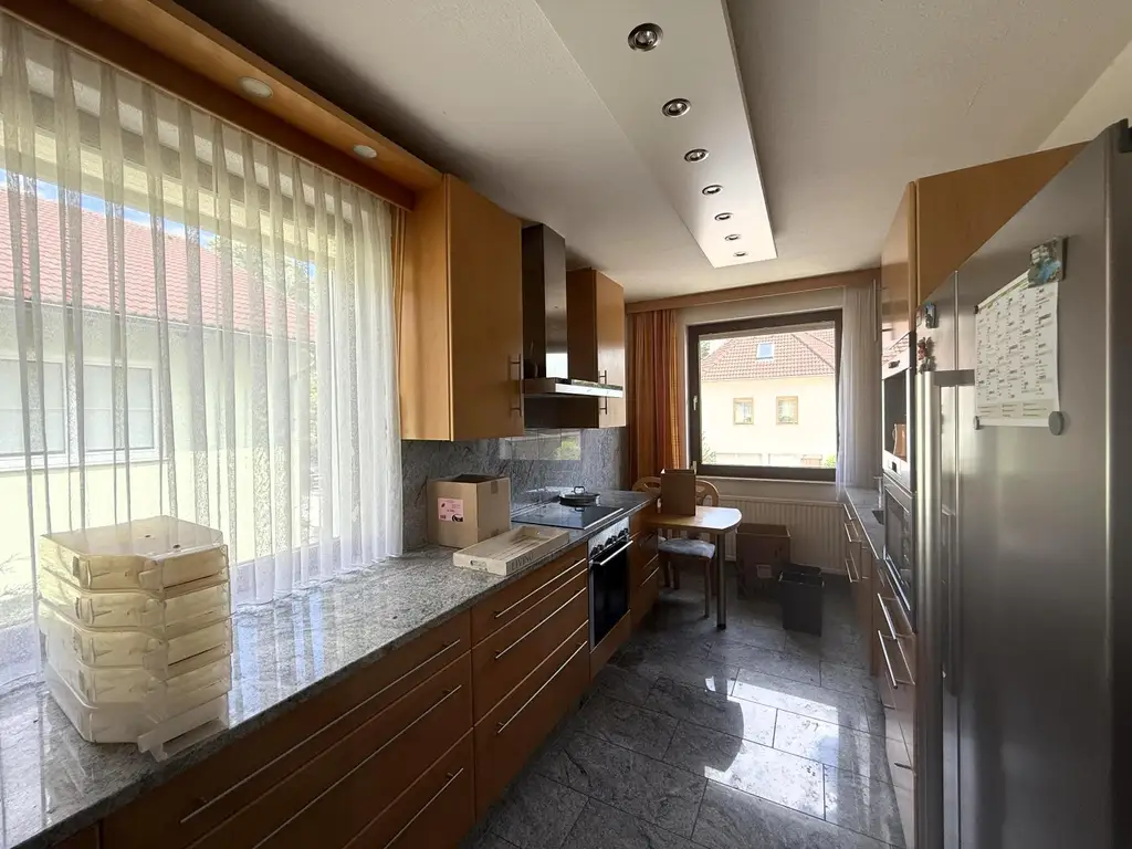Haus/Villa mit lebenslangem Wohnrecht zu verkaufen // House/villa with lifetime right of residence for sale //