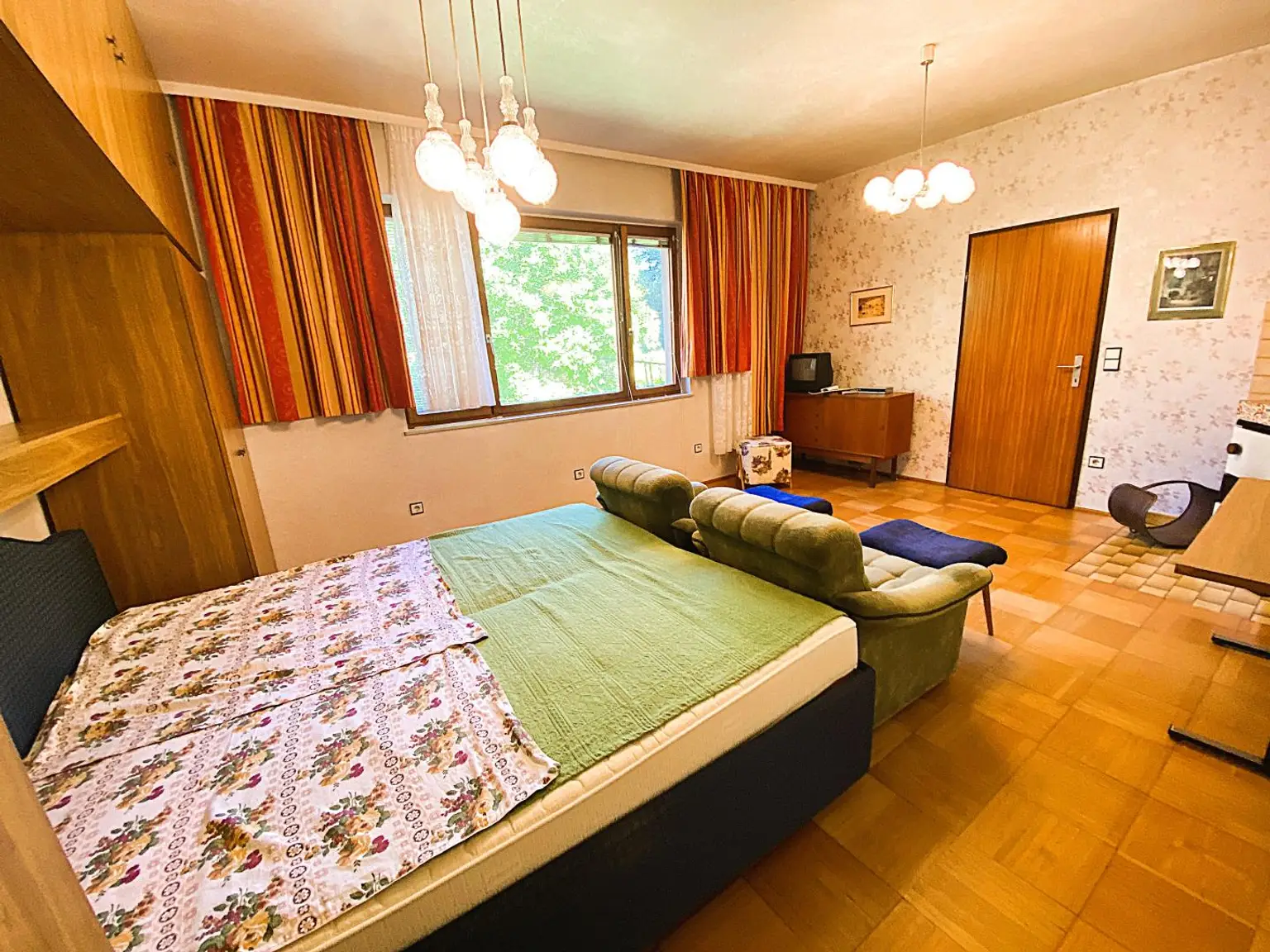 **OPEN HOUSE 5.9.2025** -  Einfamilienhaus mit Ausbau-Potenzial, >1.700 m² Grundstück