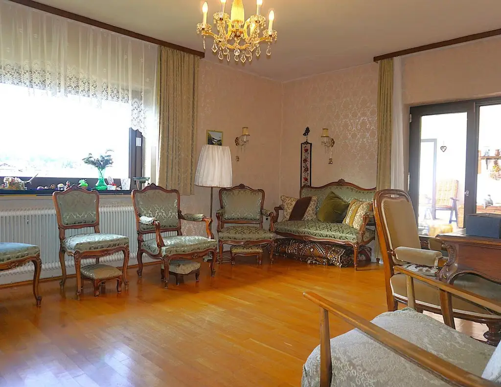 Charmanter Bungalow in Mondsee-Schlössl - Wohnen in Top-Lage mit Potential !