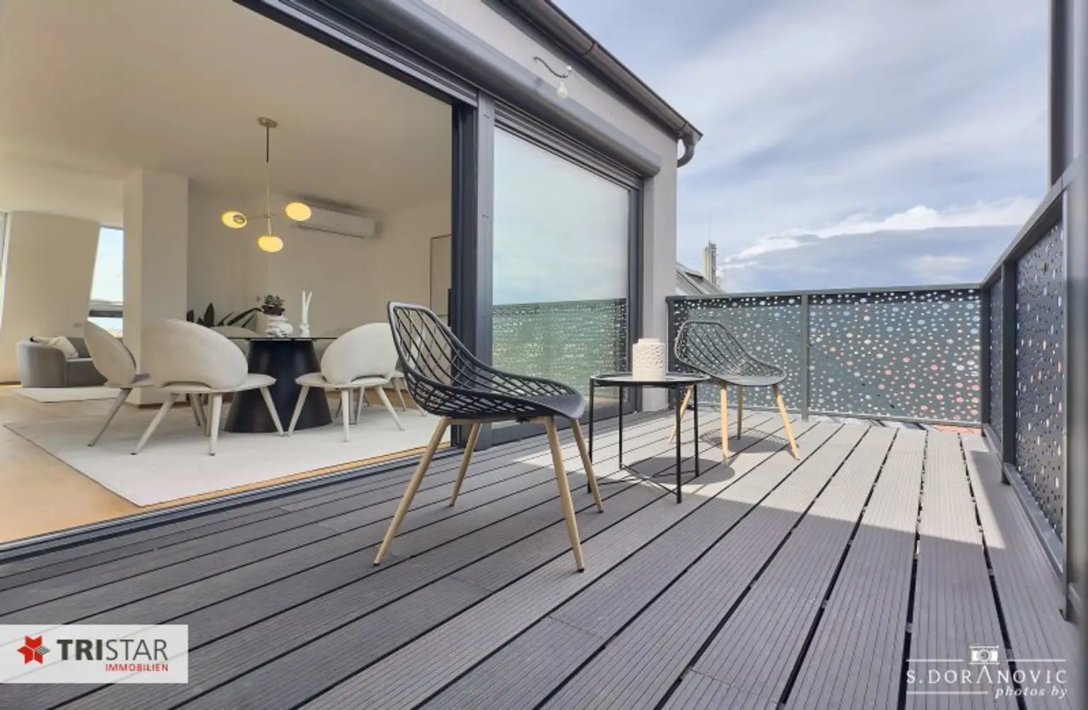 NEU! ++ NÄHE SCHÖNBRUNN ++ EXKLUSIVER DACHAUSBAU IM GRÜNDERZEITHAUS ++ BEZUGSFERTIGES EIGENTUM IN TOPLAGE – 1120 WIEN ++