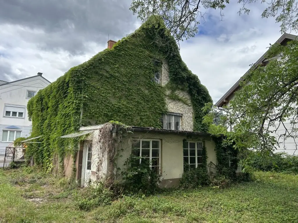 +++ Haus mit großem Grundstück in zentraler Lage von Oberpullendorf+++