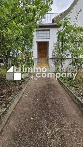 Renovierungsbedürftiges Haus mit Grünblick in Trautmannsdorf/Leitha zu verkaufen!