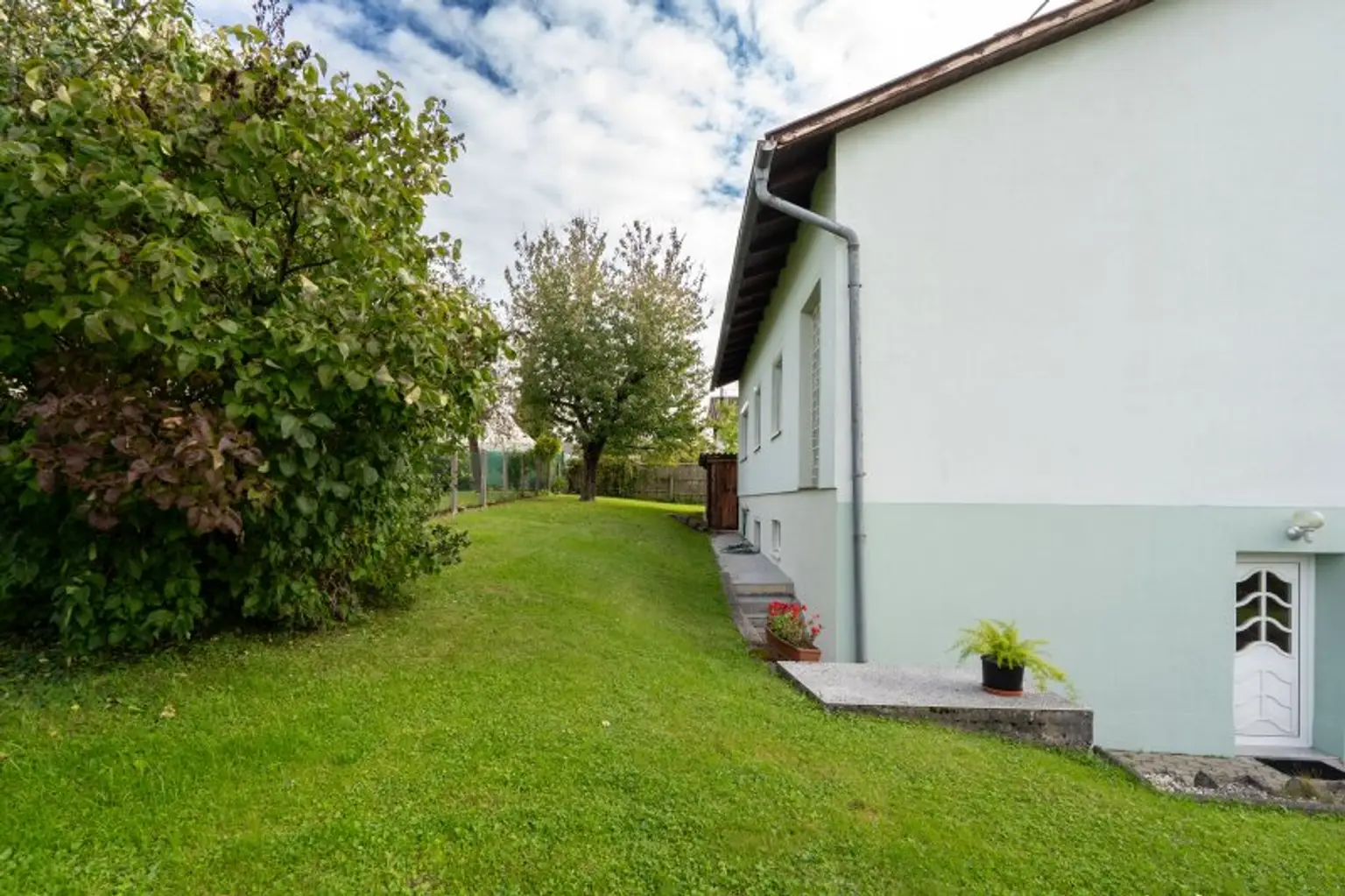 Charmantes Ein/Zweifamilienhaus mit großzügigem Garten in Neuhofen an der Krems zu kaufen!