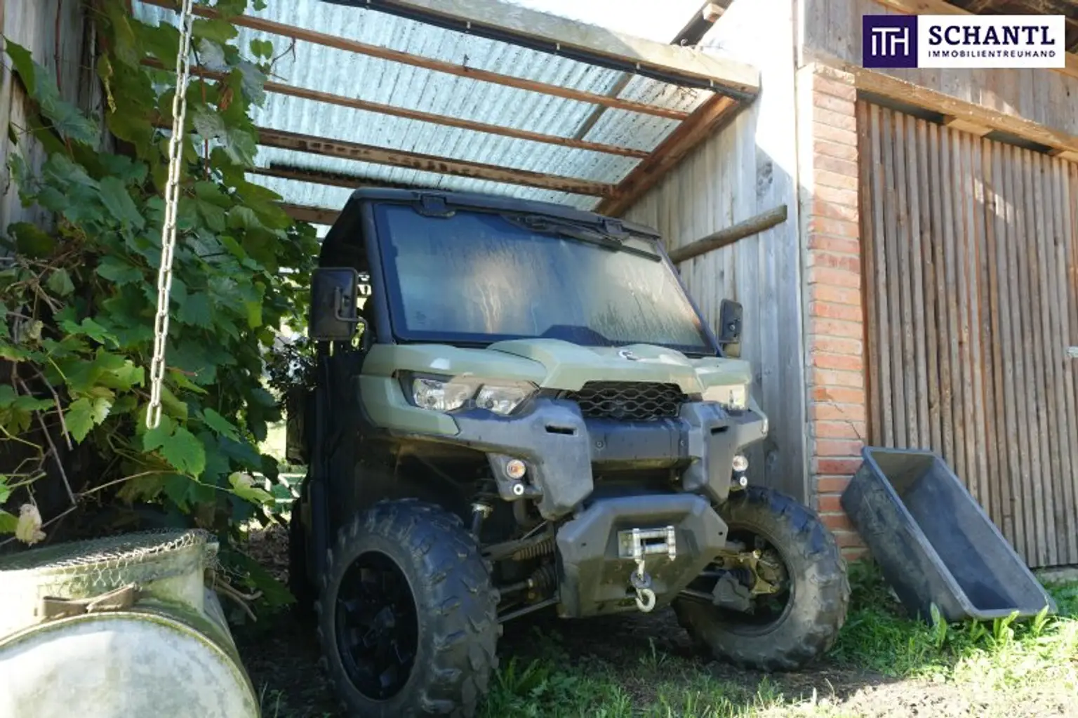 SENSATIONELLES JUWEL! Exklusiver Vierkanthof im Thermenland Steiermark – Wohnen, Reiten & Leben mit Pool und Natur!