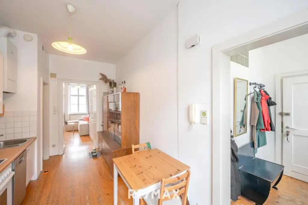 ALTBAUBWOHNUNG - PERFEKTER SCHNITT