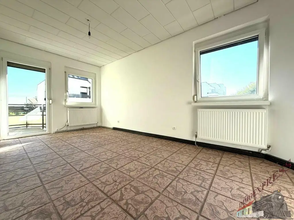 Große 4-Zimmer Eigentumswohnung im schönen Theodor Kery Wohnpark, neben dem Neufelder See!