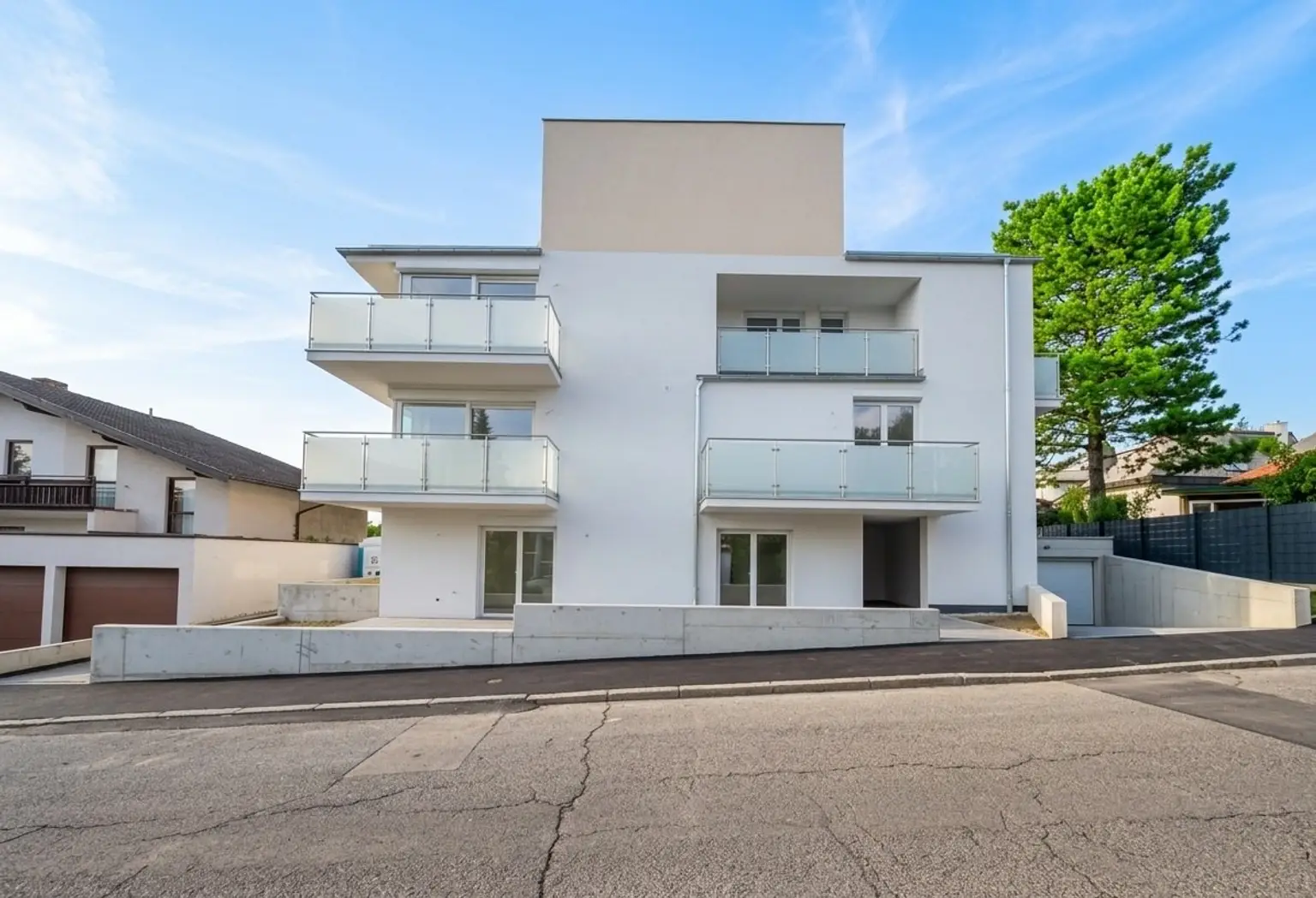 Vis1 | ++ NEU ++ EXKLUSIVE Traumwohnung - mit AUSBLICK | Prima Service Immobilien