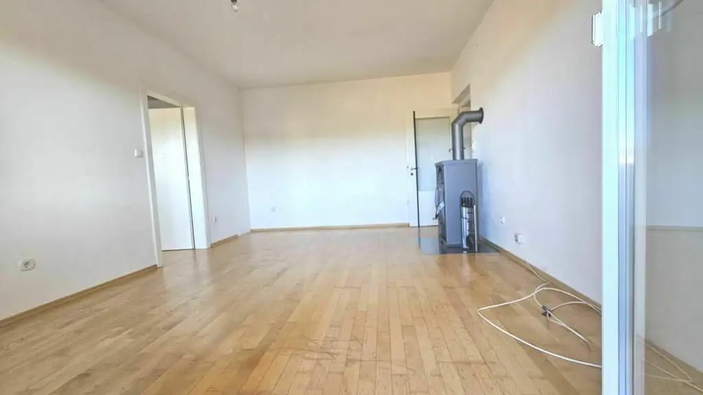 ***Elegante & sonnige Wohnung***Süd-Loggia***Garage***Tischlerküche***Ruhelage***