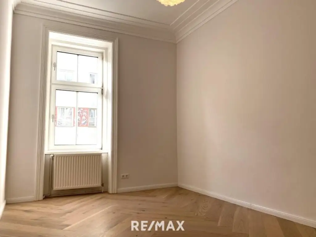 Erstbezug nach Sanierung - Altbau-Flair in AKH/U6-Nähe!