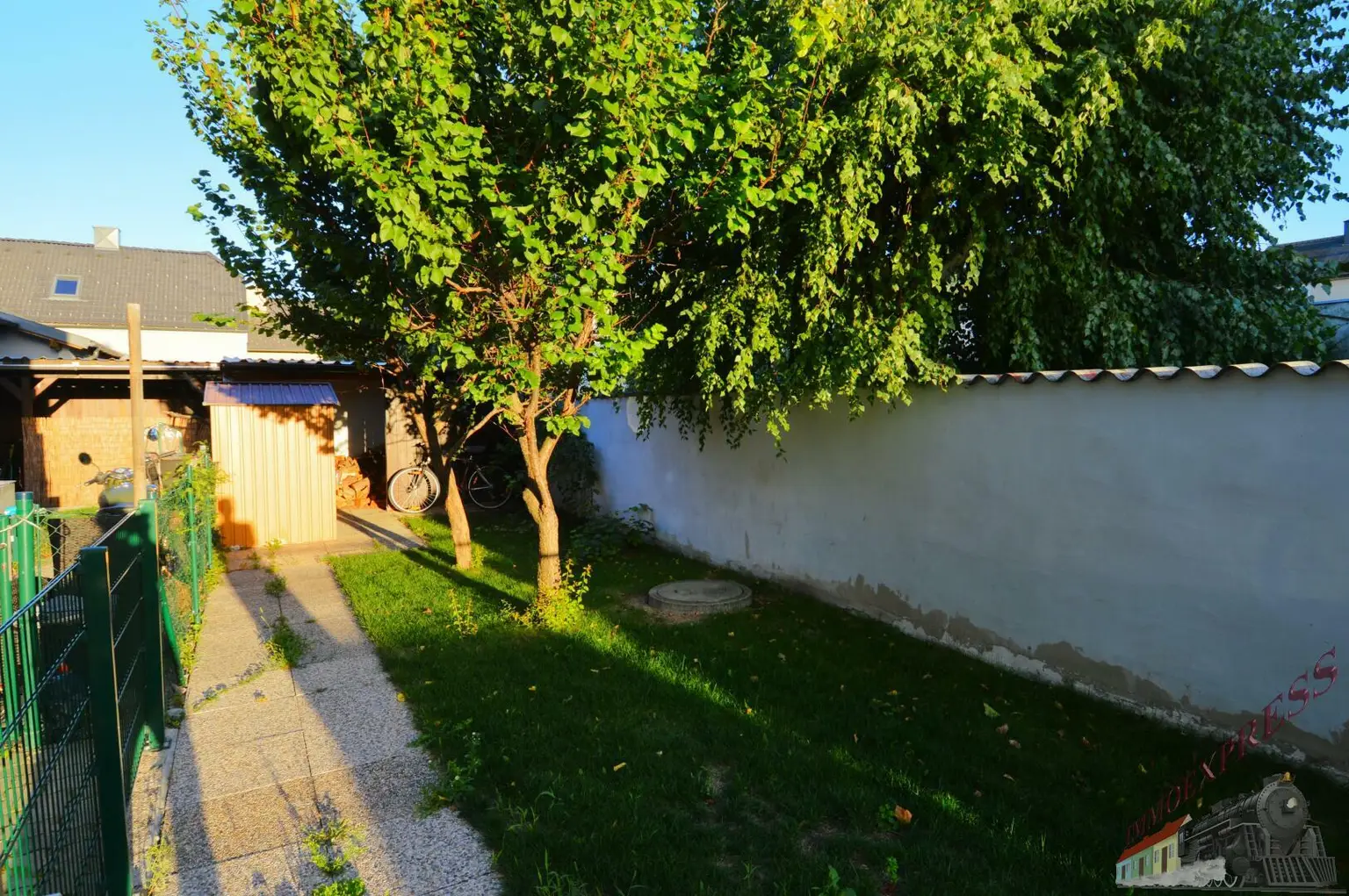 Doppelhaushälfte mit kleinem Garten im Zehnerviertel - Wohnbauförderung