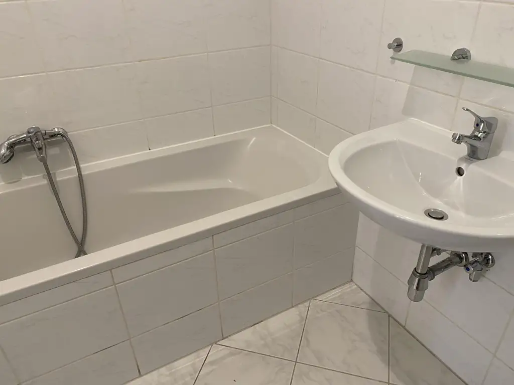 "Jahrhundertwende-Nähe Belvedere"