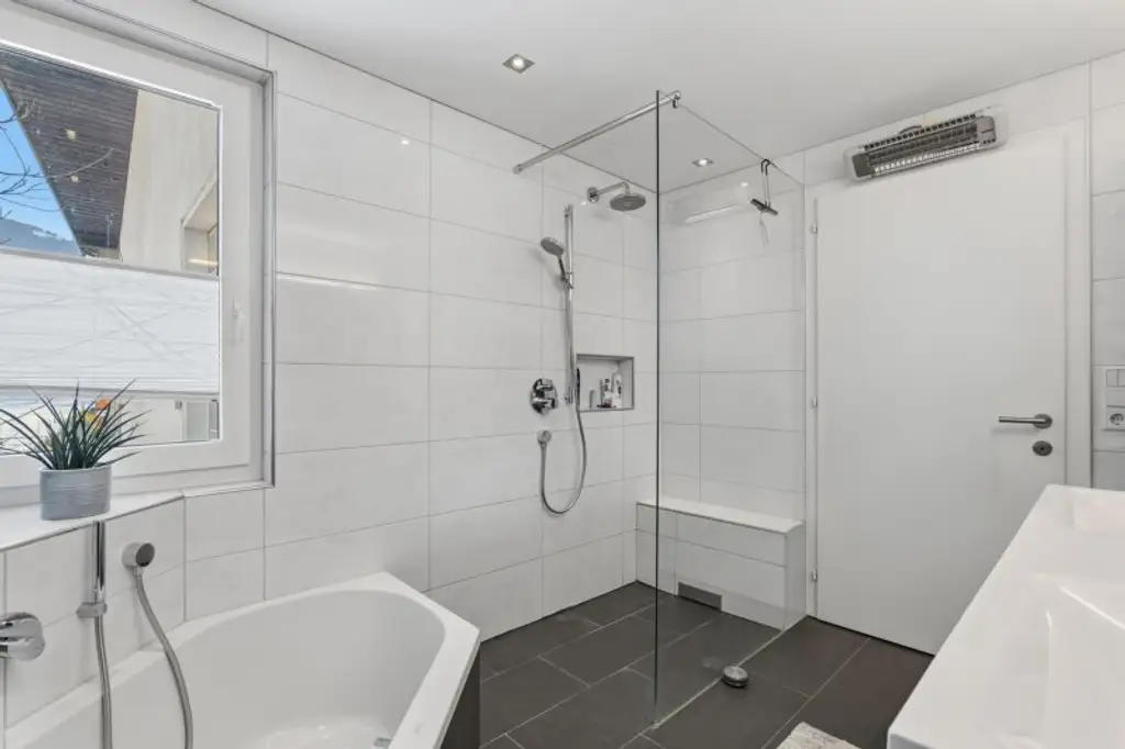 Gepflegtes Einfamilienhaus in Dornbirn mit Garten & Mieteinnahmen