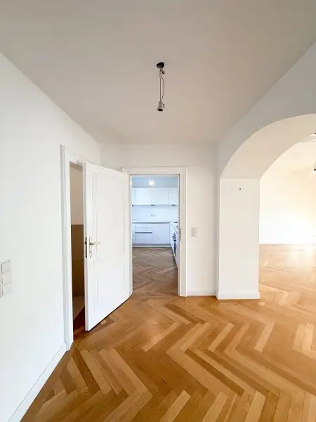 Exklusive 3-Zimmer-Dachgeschoßwohnung mit Klimaanlage und Dachterrasse – Kärntner Ring, 1010 Wien