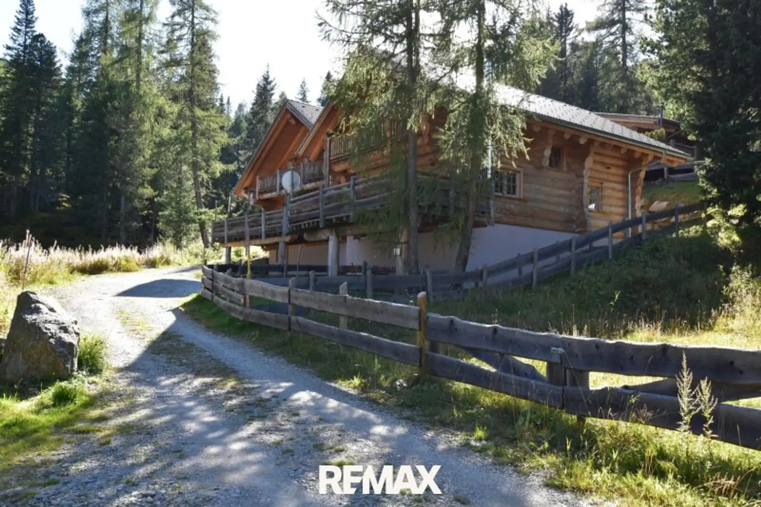 Chalet Sleepy Bear