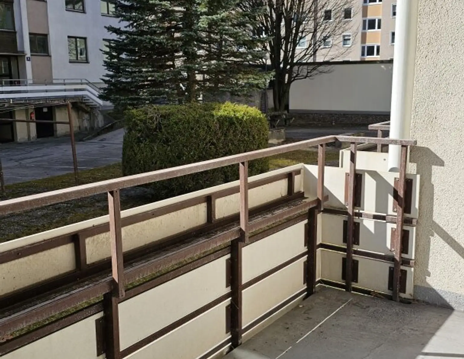 Sanierte 4-Zimmerwohnung mit Loggia in Kufstein-Zell zu kaufen