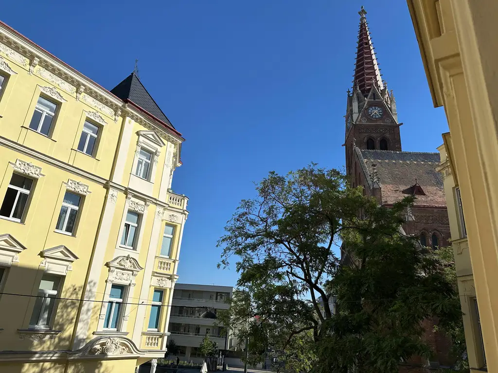 Gut geschnittene 2 Zimmerwohnung im hippen Viertel beim Meiselmarkt