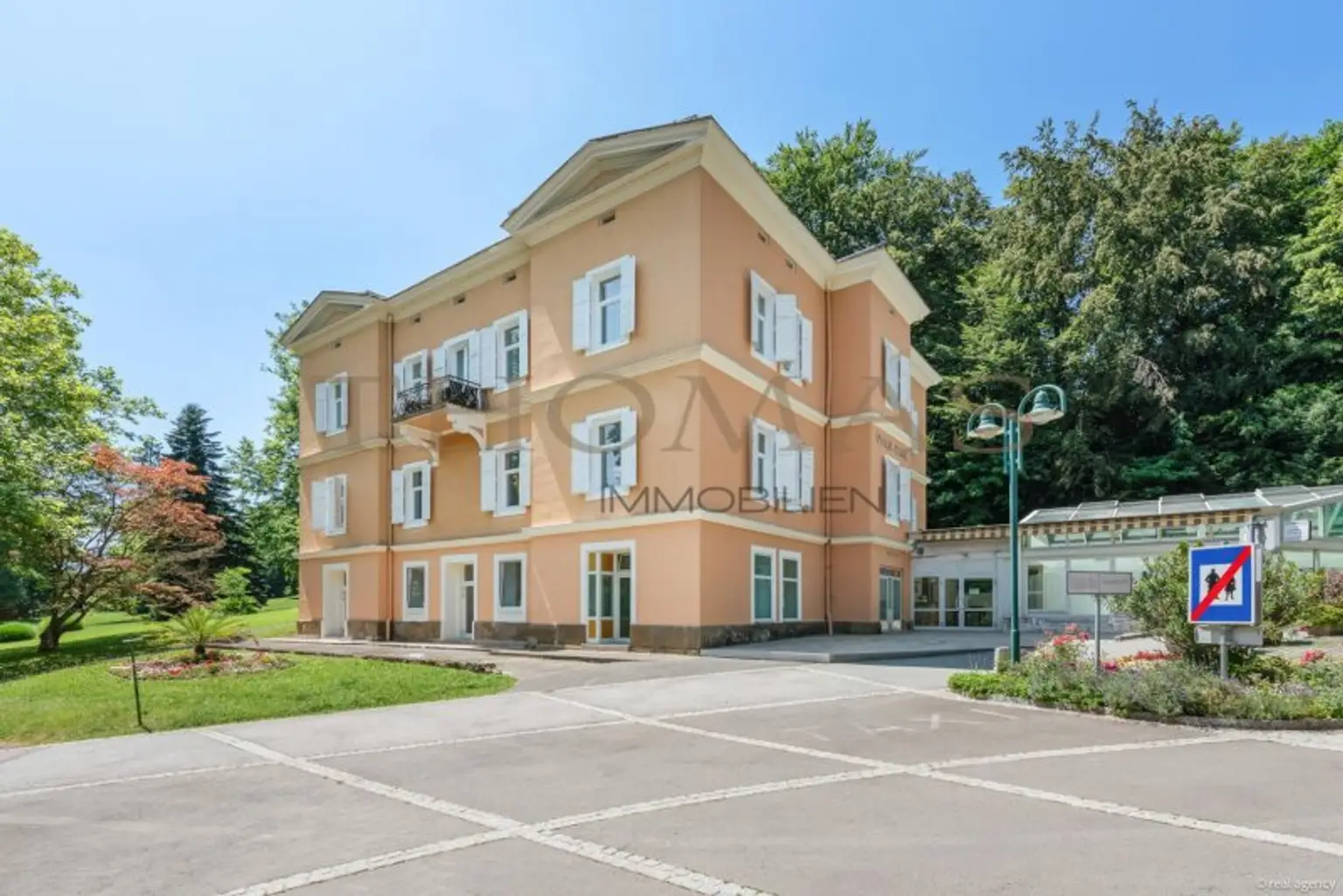 Kurparkjuwel "Villa Clar" - Boutiquehotel, Restaurant & 3 Geschäftsflächen