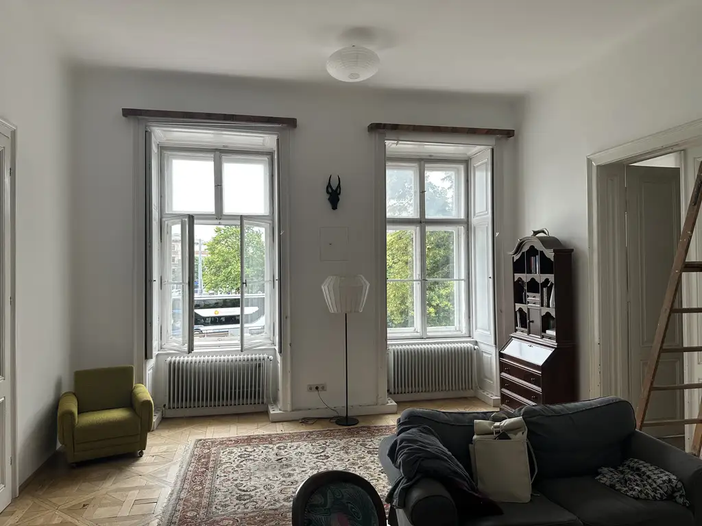 Großzügige WG oder Familienwohnung mitten in der Stadt