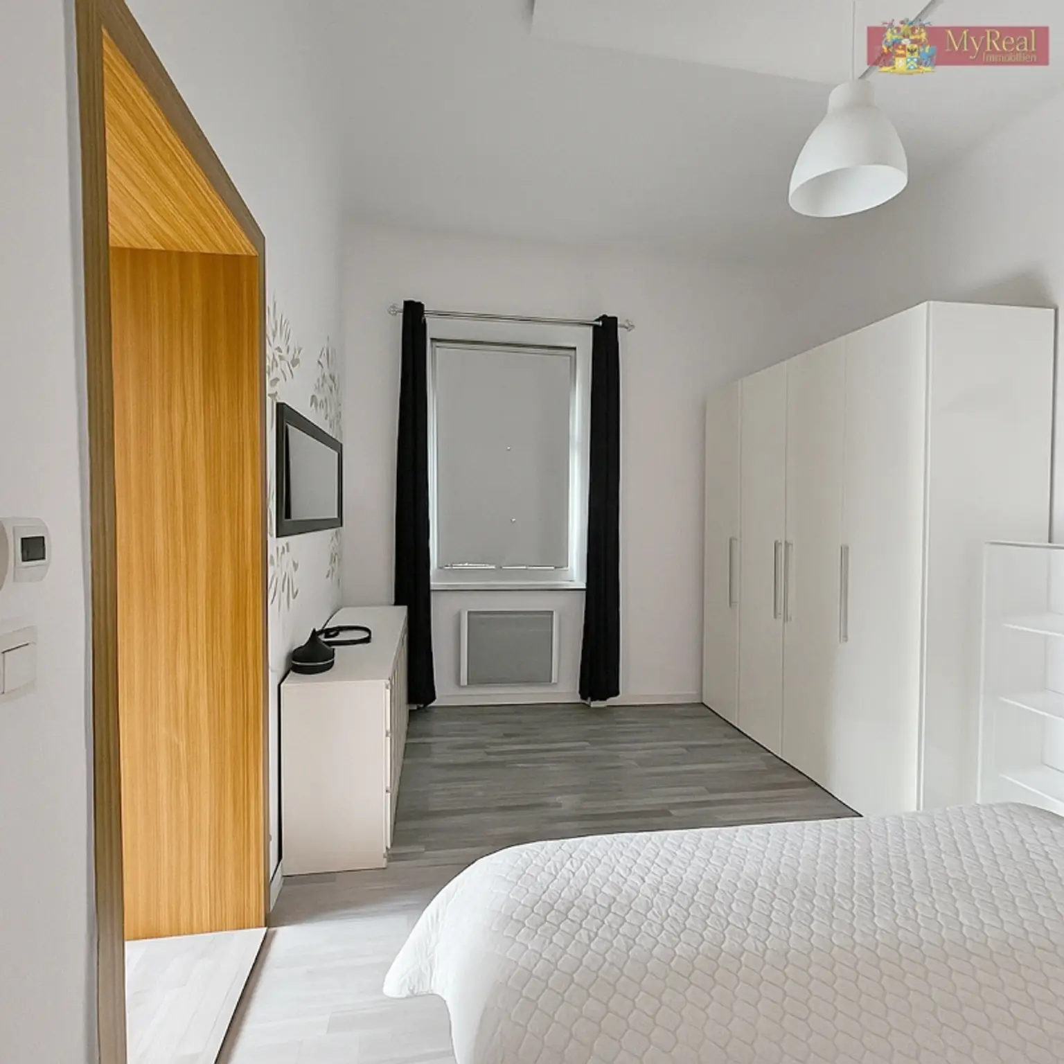 Sonnige sehr Schöne ruhige 2-Zimmerwohnung