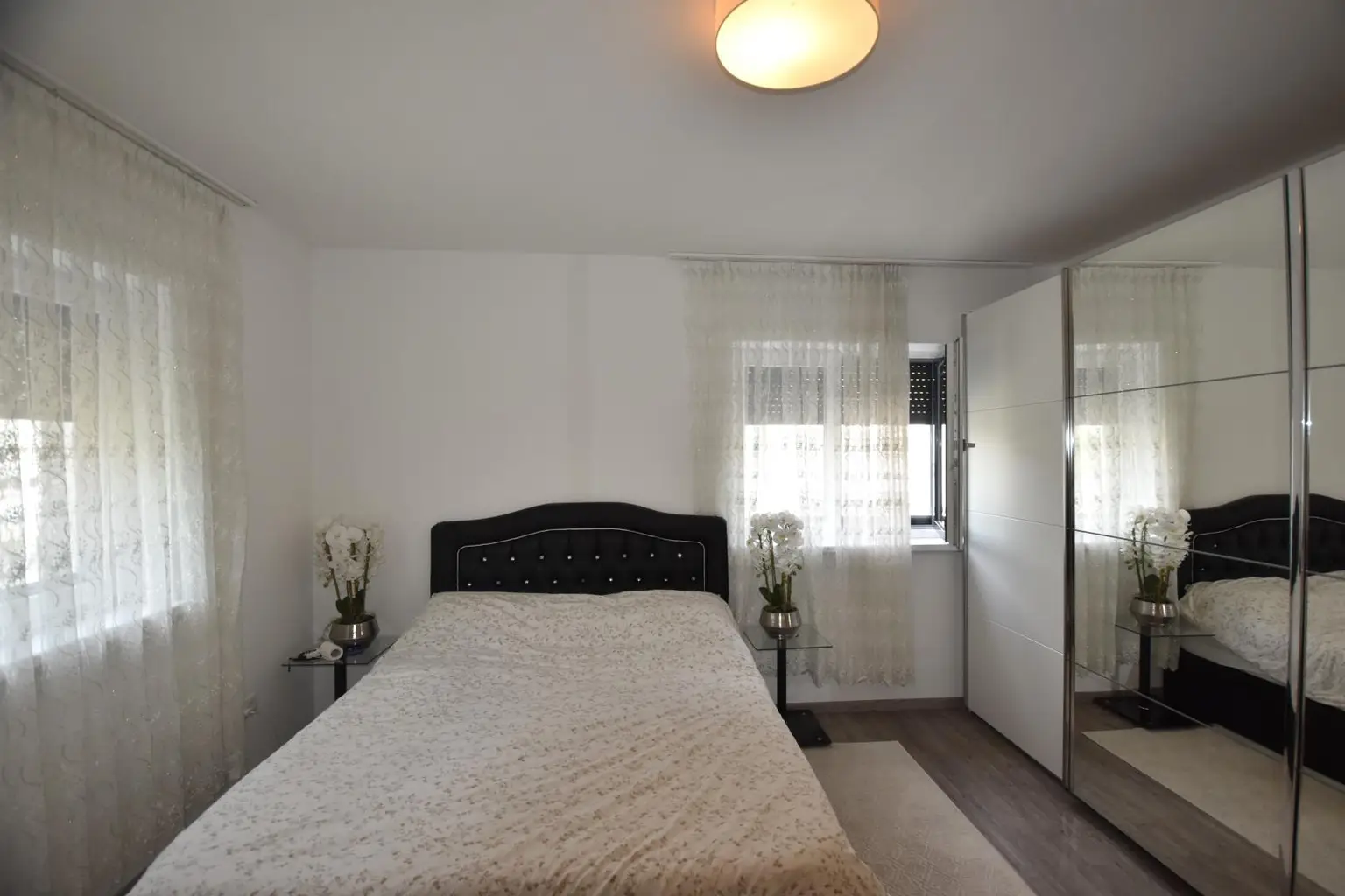 Zimmer EG