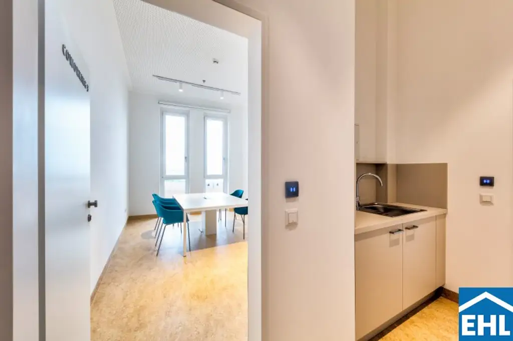 Skyline-Feeling im 34. Stock des Q-Tower mit Südost-Ausrichtung