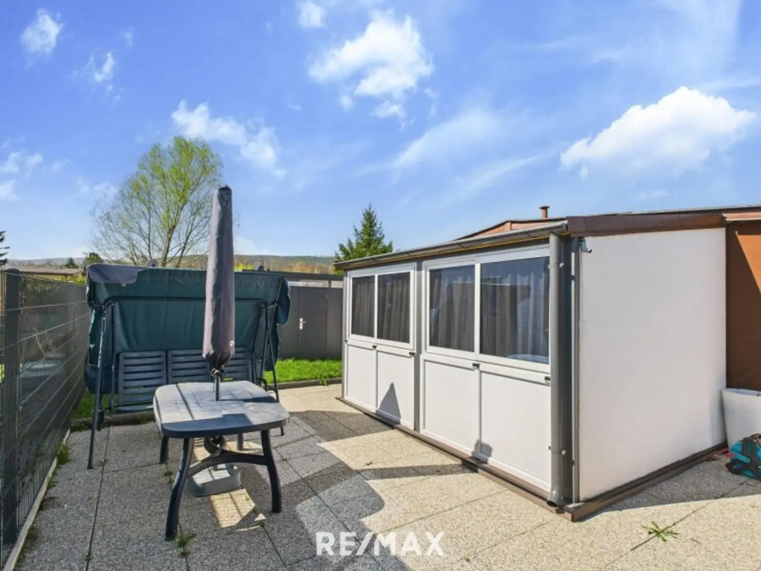 Terrasse und Wintergarten