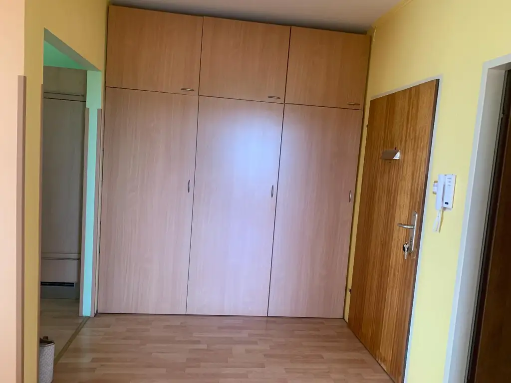 Schöne, gepflegte Eigentumswohnung mit Garage im Zentrum, trotzdem ruhig gelegen