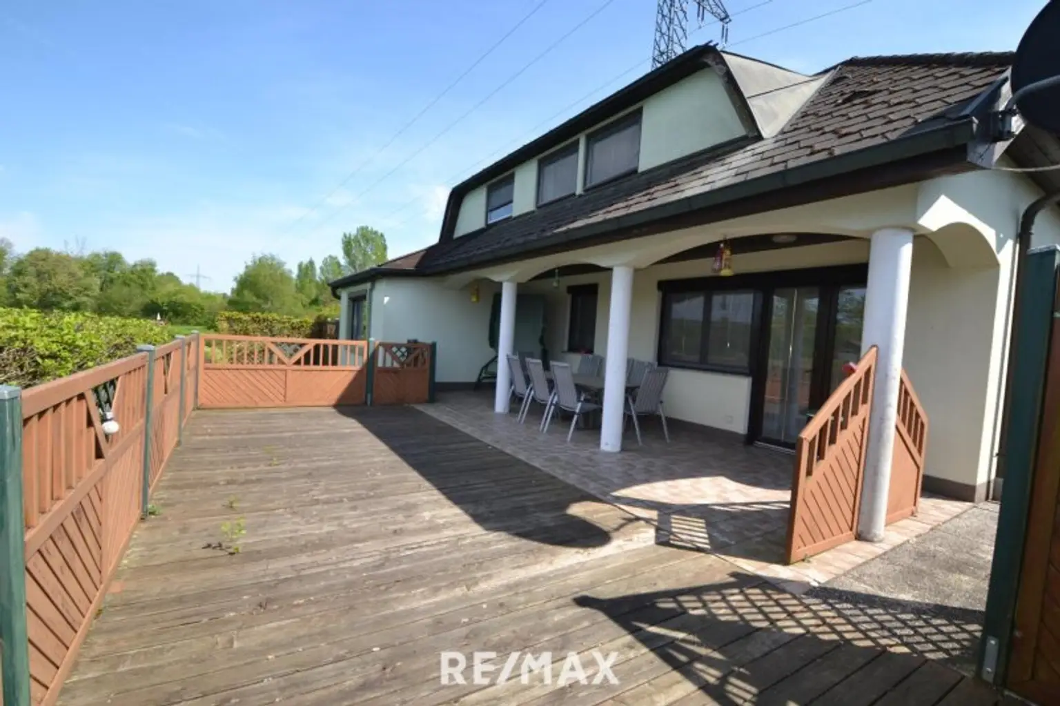 Terrasse mit Seezugang