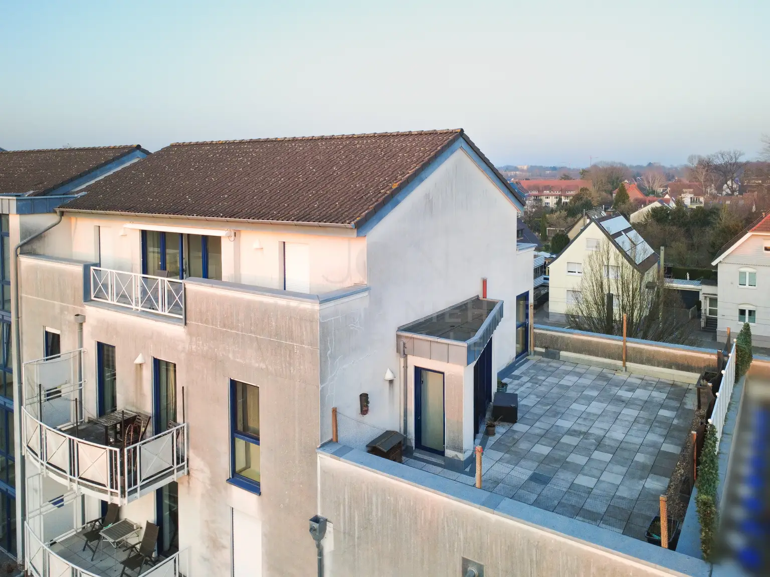 Dachterrasse + Balkon