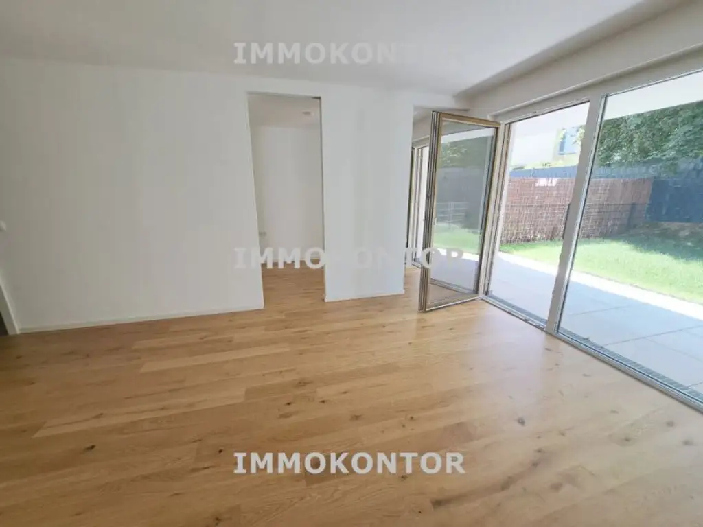 KOMPAKT mit Garten und Stellplatz