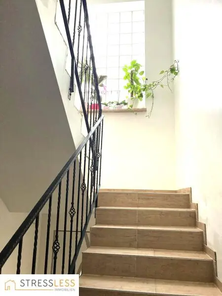 Gemütliches Ein-/Zweifamilienhaus mit großem Garten – nur 5 Minuten zur Wiener Stadtgrenze!