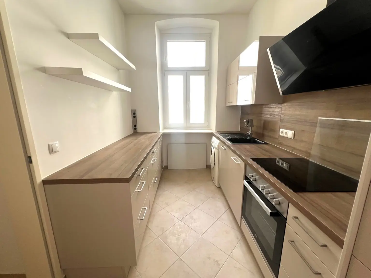 4 | GEMÜTLICHE 2-Zimmer Wohnung nähe Wilheminenspital | Prima Service Immobilien