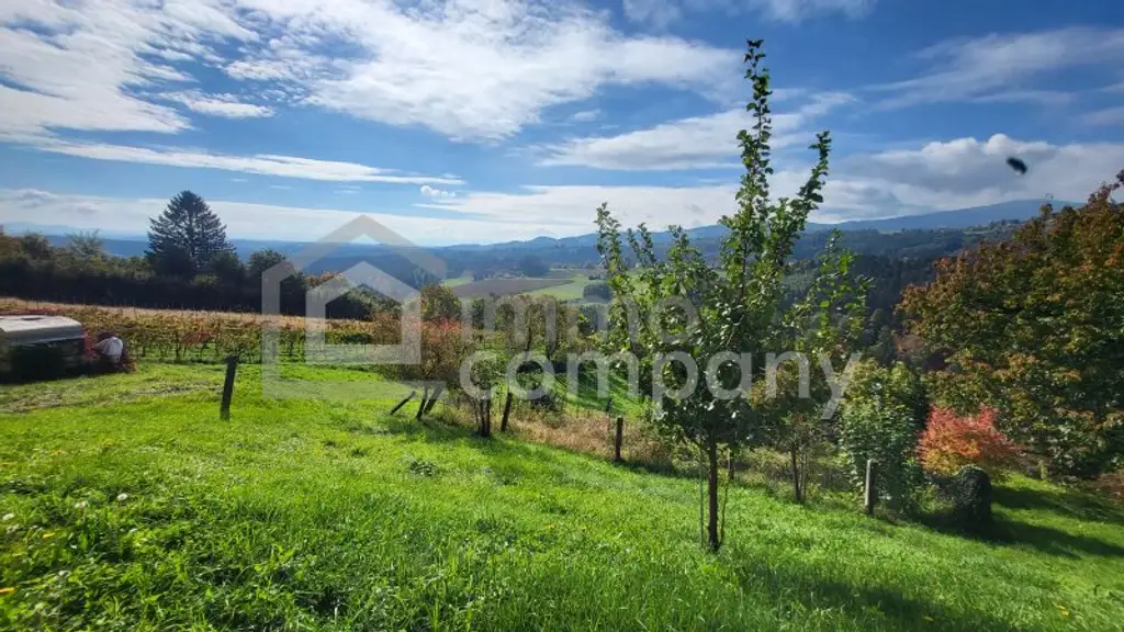 Zwischen Himmel und Hügeln - Panoramablick bis nach Slowenien