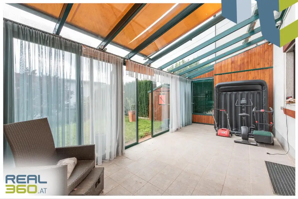 Reihenhaus mit sonnigem Garten in ruhiger Lage in Pasching!