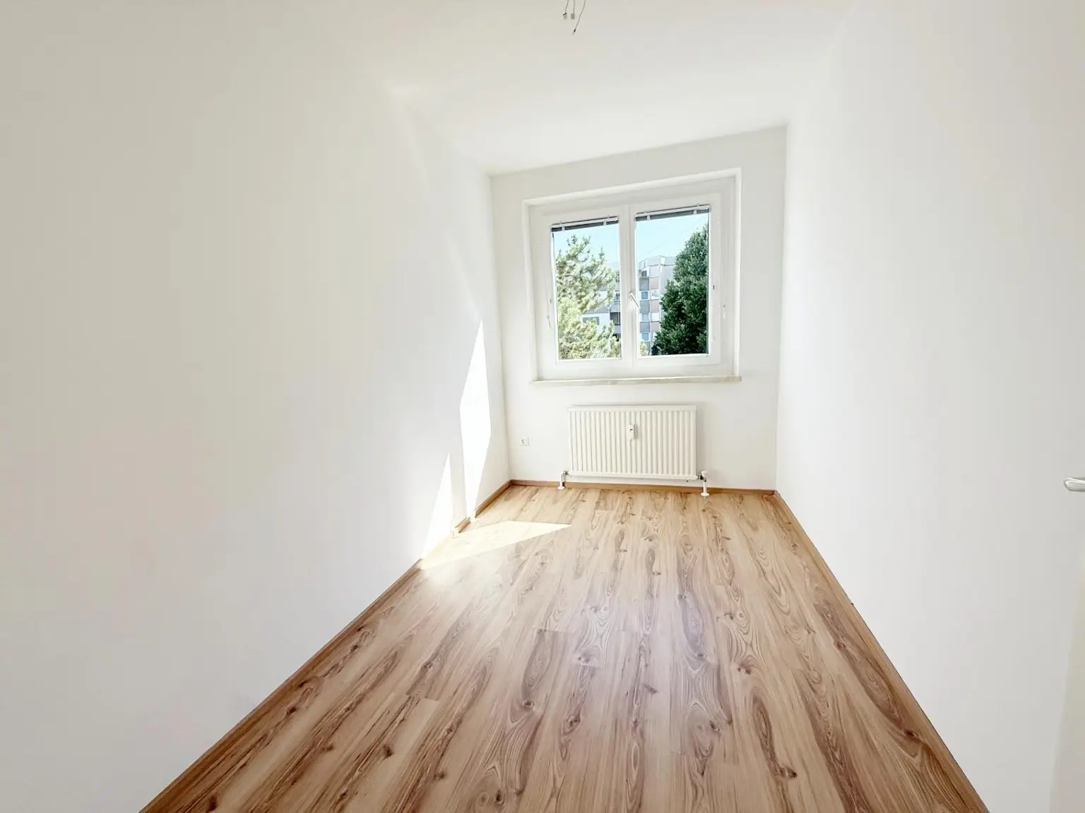 Geräumige 4 Zi. Wohnung im Zentrum von Wels