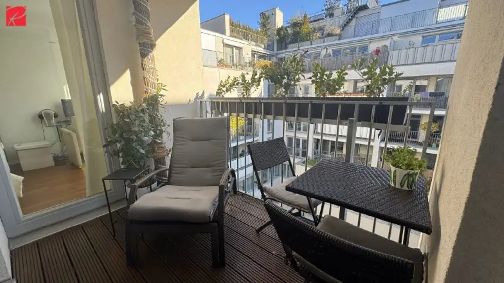 Moderne, ruhige Stadtwohnung mit Loggia und Tiefgaragenstellplatz!