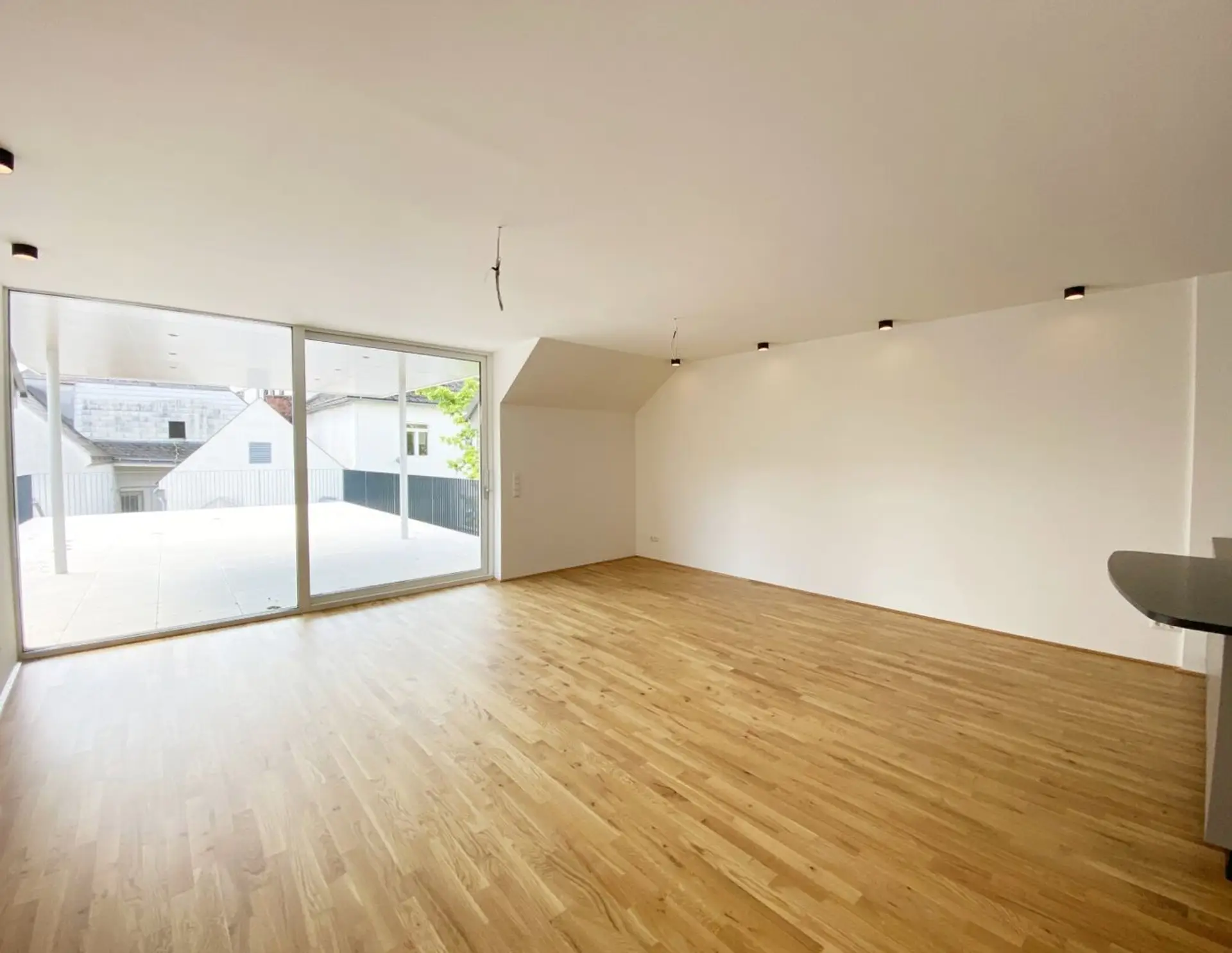NEU - Sehr Exklusives Penthouse mit Sensationeller Terrasse Direkt im Zentrum