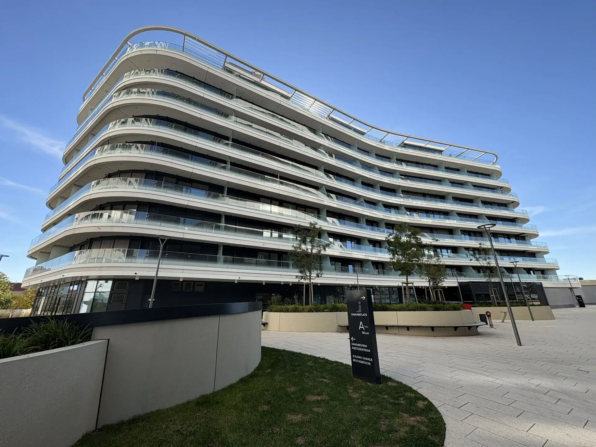 20251031_084753596_iOS