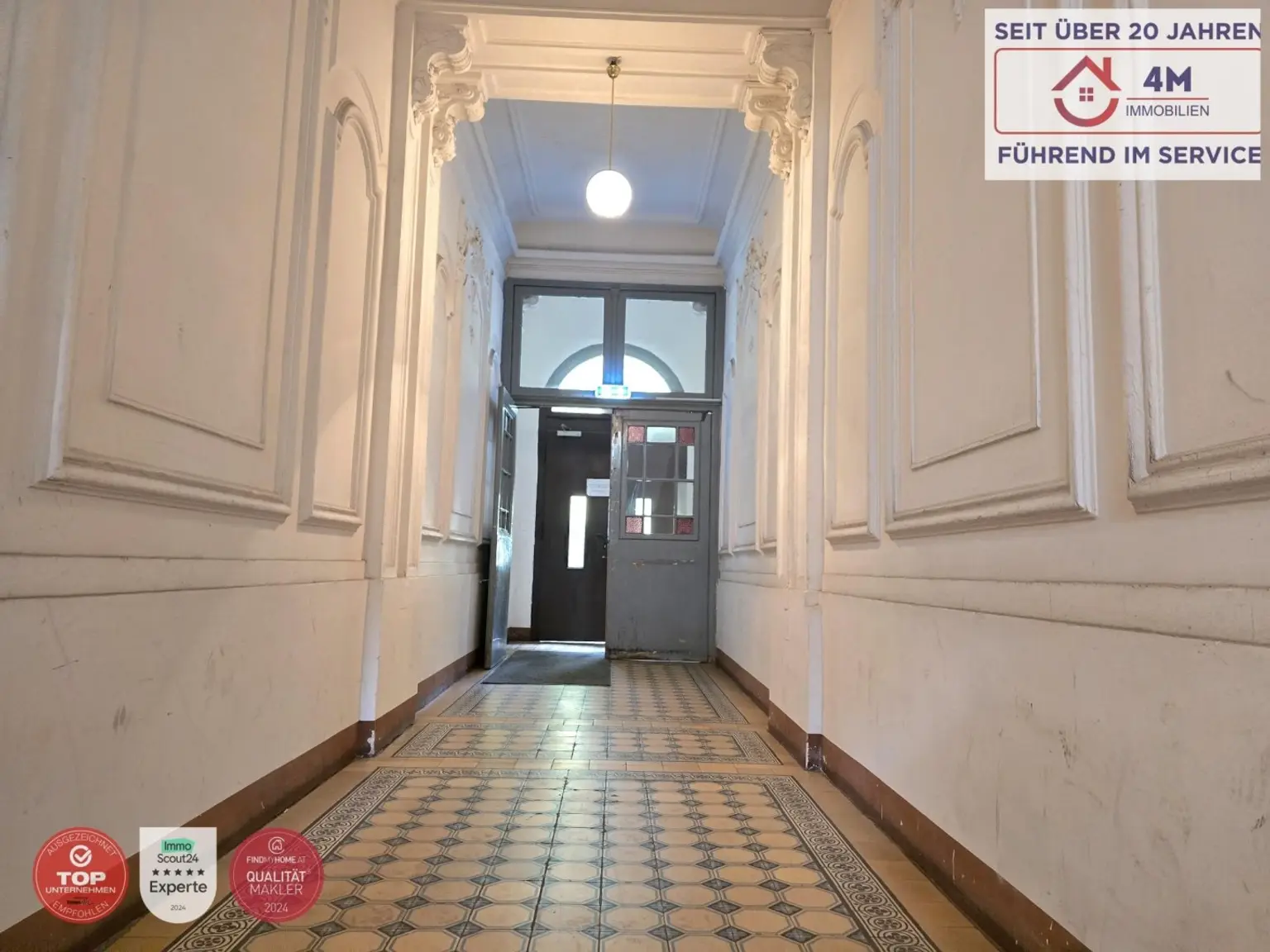 🏠 Charmante, komplett sanierte Altbauwohnung am Mexikoplatz – 4. Liftstock