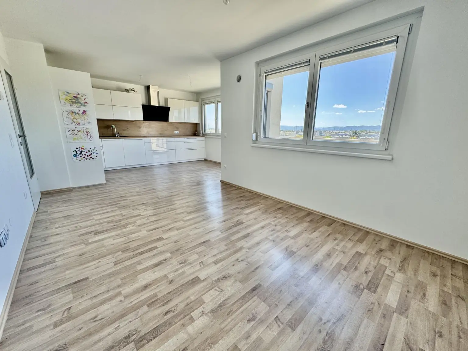 Wohnen mit Traum-Ausblick – 3 Zimmer bei der U1-Station Oberlaa