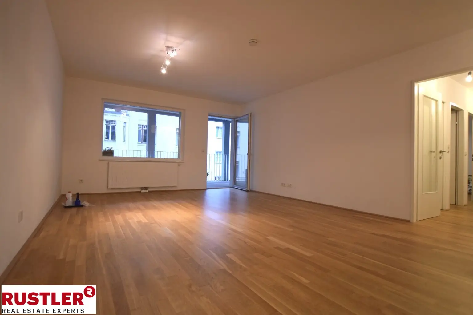 U4 Pilgramgasse: Eleganz mit großer Terrasse