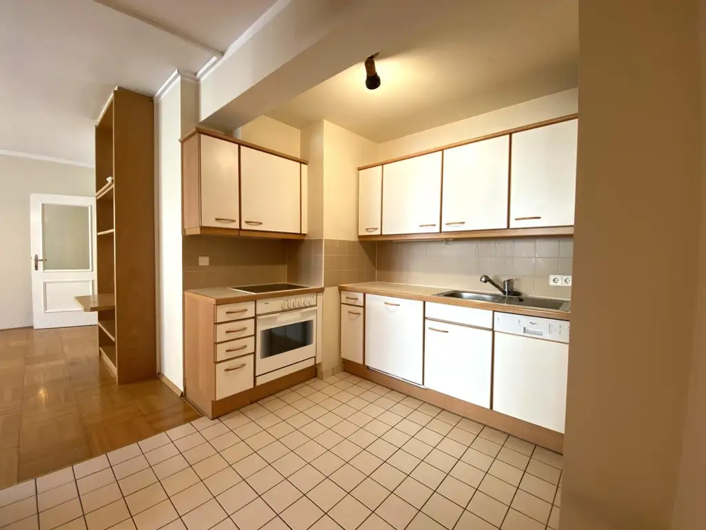 3-Zimmer-Wohnung nahe Gersthofer Platz u. Türkenschanzpark