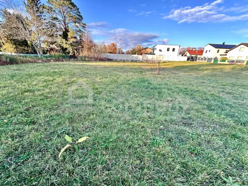 Traumhaftes Pacht Baugrundstück in Lassee: 640m² mit Garten und Stadtblick nur 333,33 € Miete pro Monat!