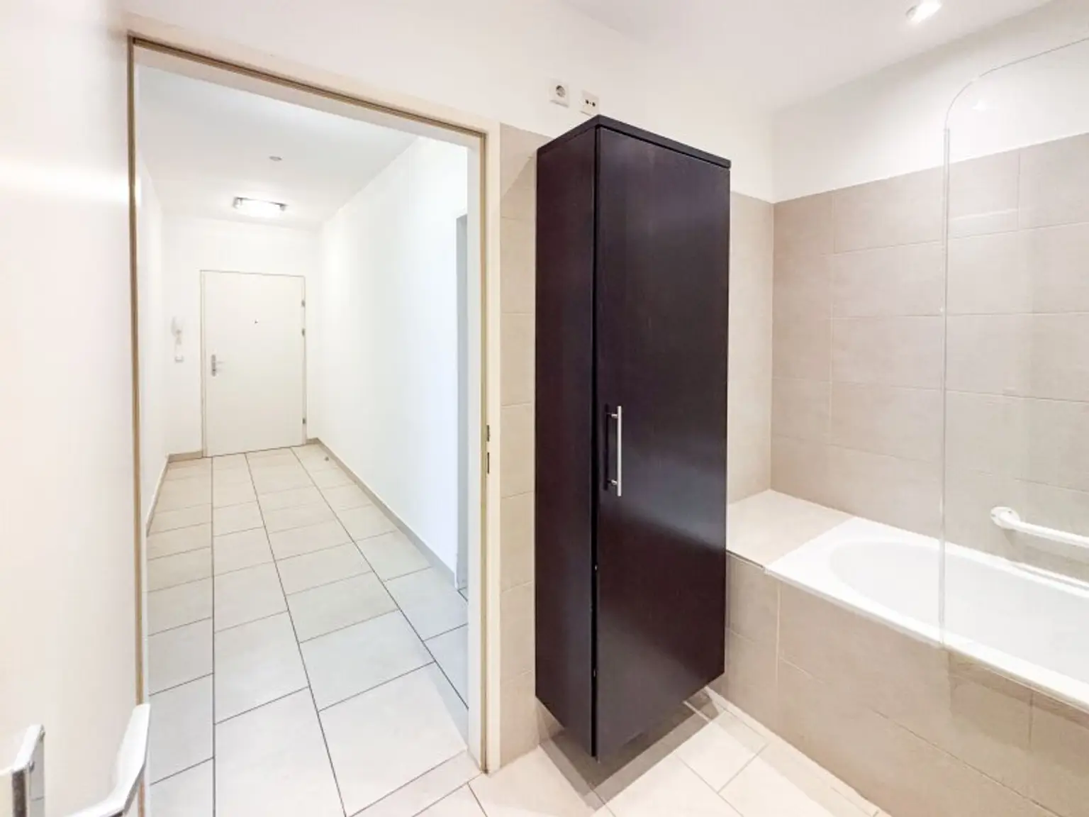 NEUBAUWOHNUNG mit BALKON+GARAGE, Nähe Kircheng./Mariahilfer Str.