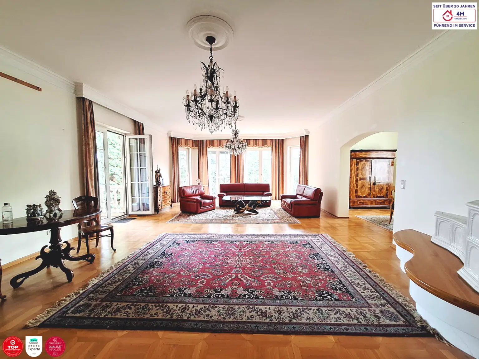 🏡Charmante Villa am Ölberg mit Blick auf das Stift Klosterneuburg & ca. 1450m2 großem Garten