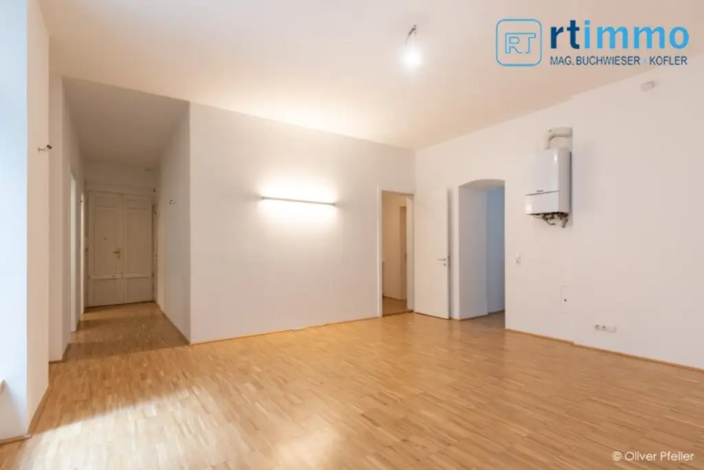 GROSSES BÜRO MIT TERRASSE UNBEFRISTET ZU VERMIETEN