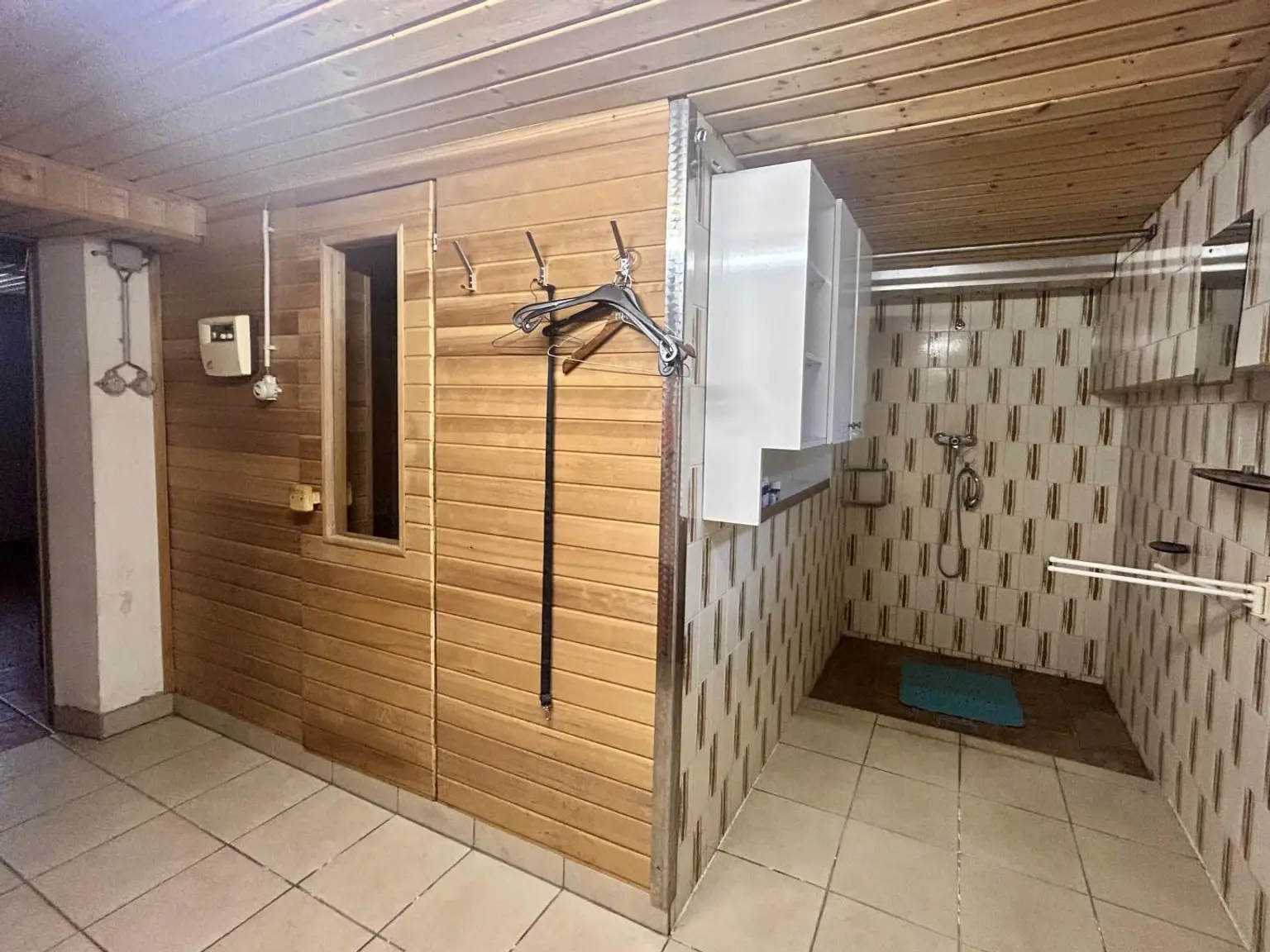 Großzügige Doppelhaushälfte inkl. Garage und sonnigem Gartenbereich