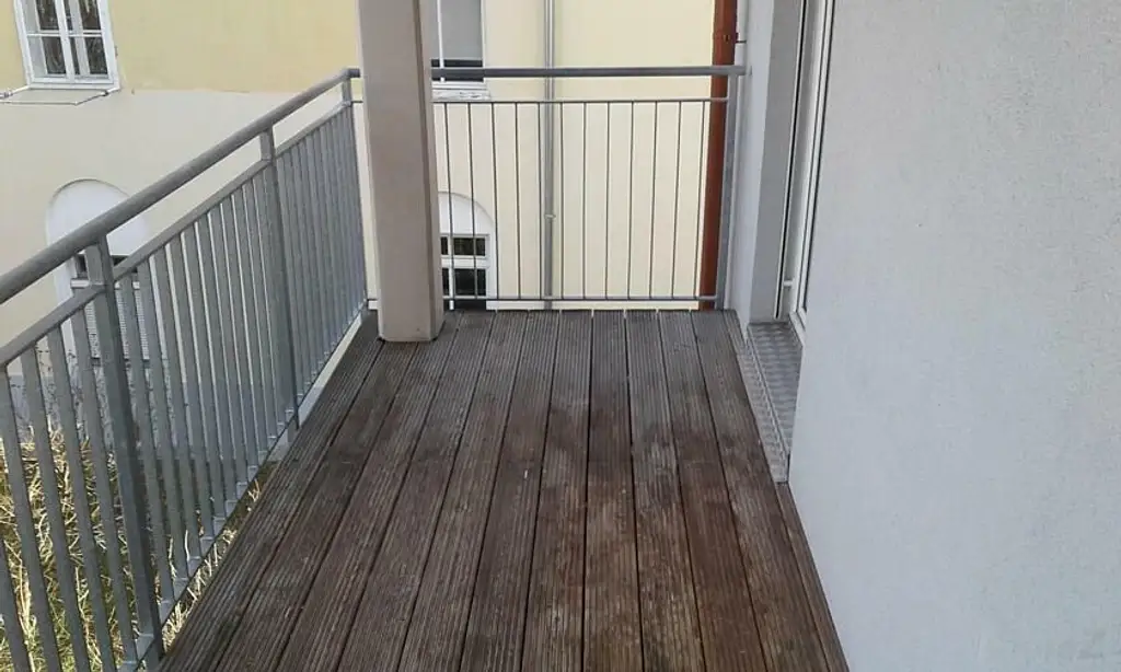 Stadtapartment mit kleiner Terrasse in Mitten des Herz-Jesu-Viertels